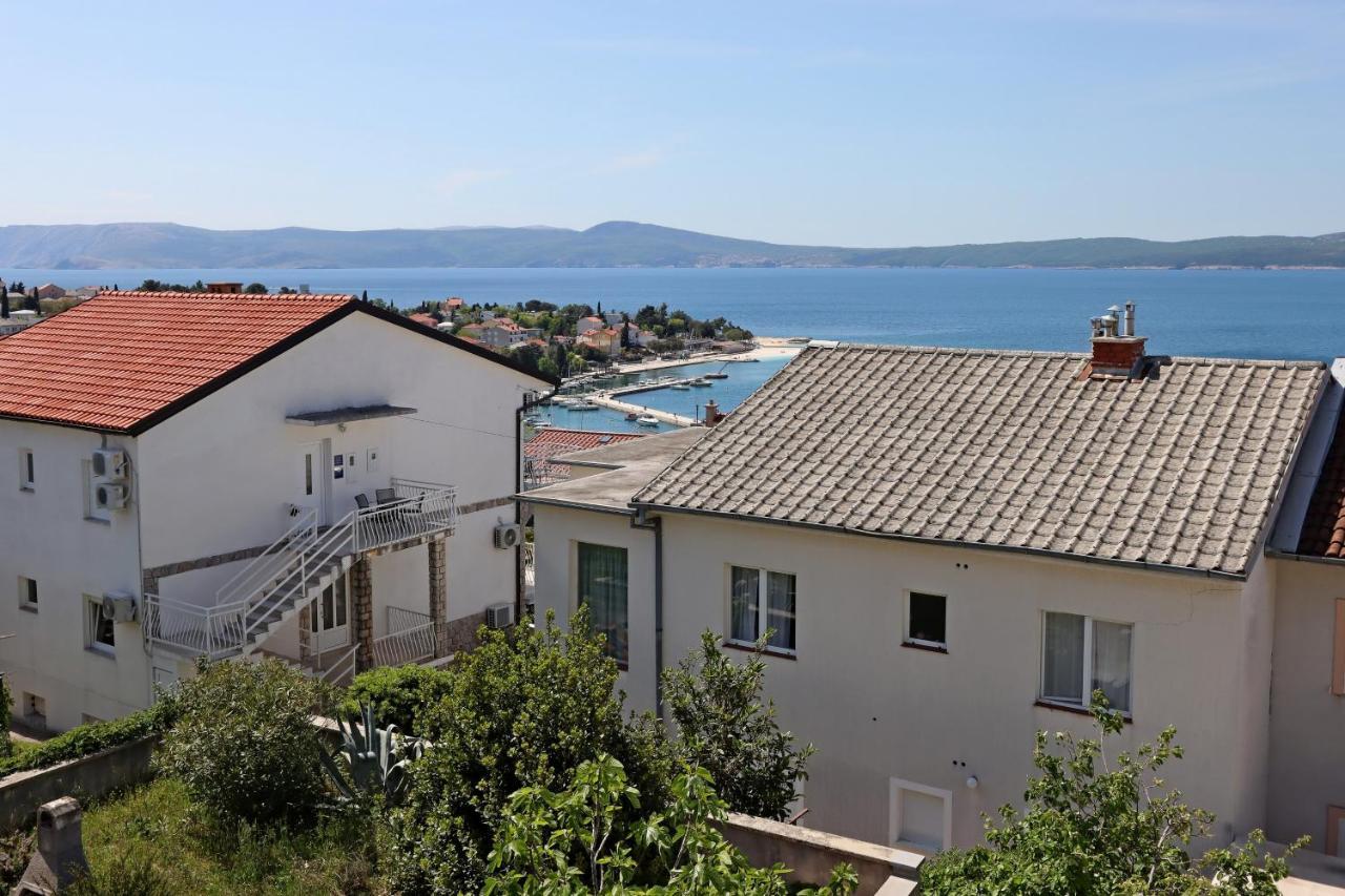 Apartments And Rooms With Parking Space Selce, Crikvenica - 2362 Buitenkant foto