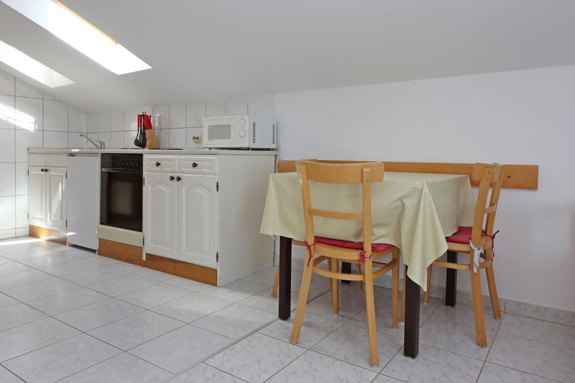 Apartments And Rooms With Parking Space Selce, Crikvenica - 2362 Kamer foto