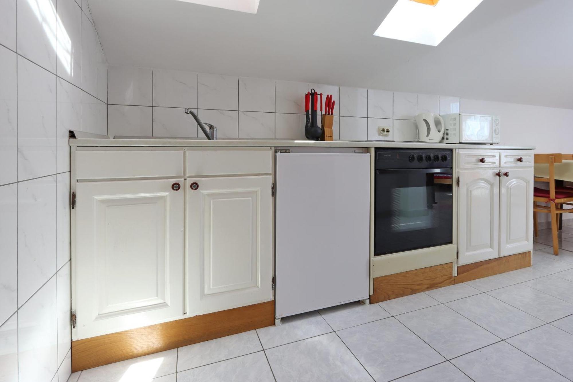 Apartments And Rooms With Parking Space Selce, Crikvenica - 2362 Kamer foto